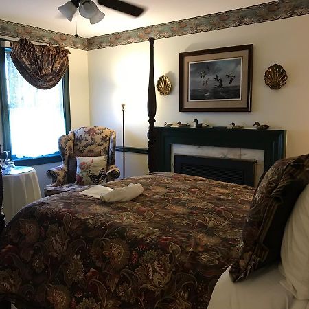 Parsonage Inn Bed And Breakfast 세인트 마이클스 외부 사진