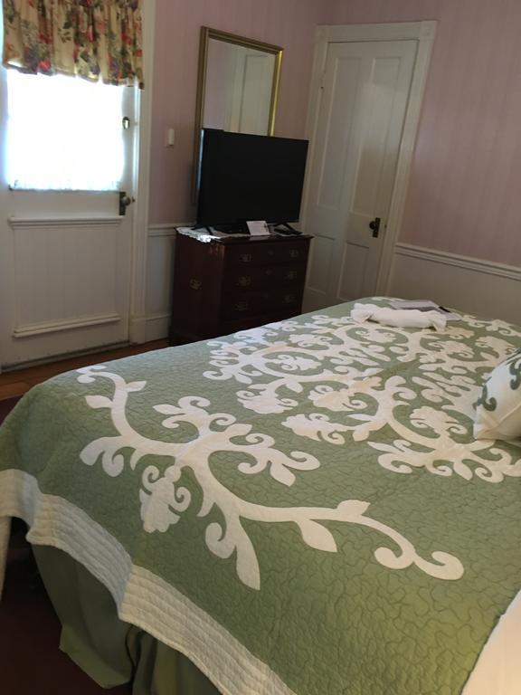 Parsonage Inn Bed And Breakfast 세인트 마이클스 외부 사진