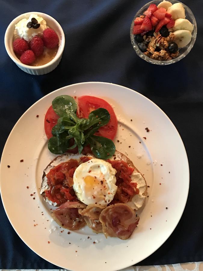 Parsonage Inn Bed And Breakfast 세인트 마이클스 외부 사진