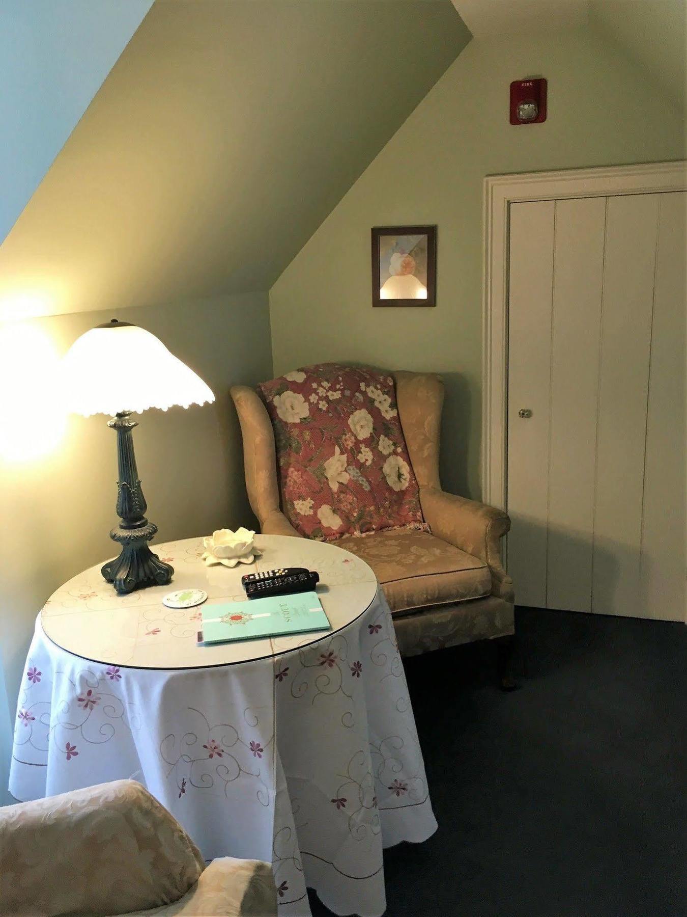 Parsonage Inn Bed And Breakfast 세인트 마이클스 외부 사진